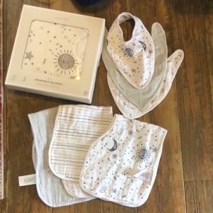 Pottery barn baby sleep sack burp cloth’s and drool bibs